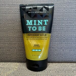 Bath & Body Works Mint To Be Peppermint Scrub 8 Oz